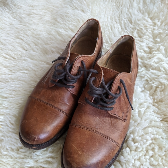 Frye Cap Toe Oxfords - Picture 3 of 3